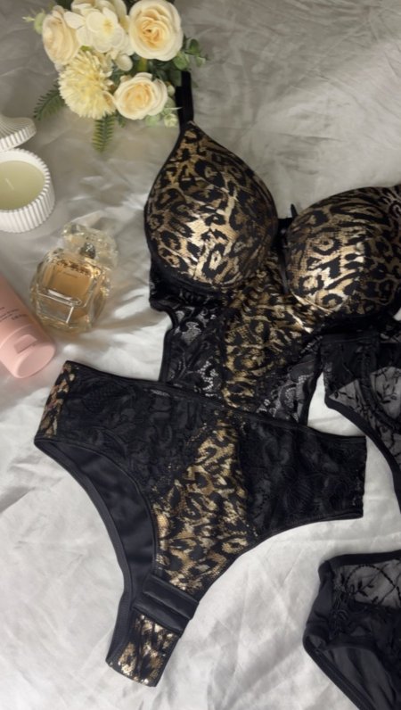 Bodysuit تايجر دانتيل بوش