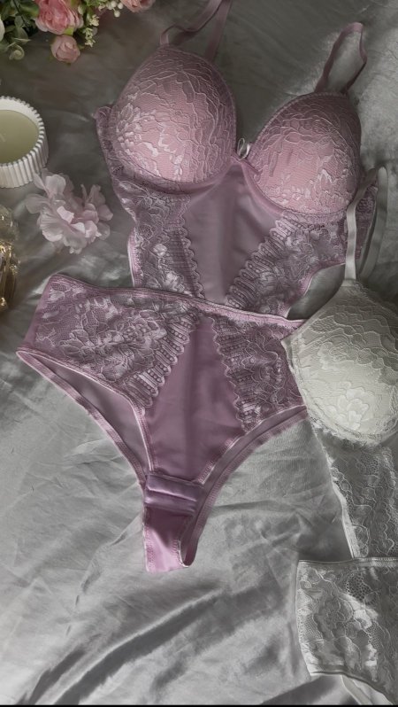 Bodysuit زهر دانتيل بوش