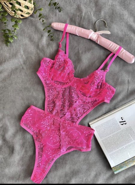 Bodysuit دانتيل فوشي مورد