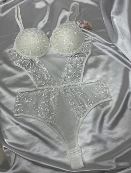 Bodysuit دانتيل مورد ابيض