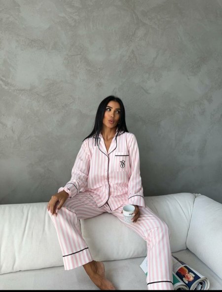 بيجاما victoria secret قماش خريفي زهر